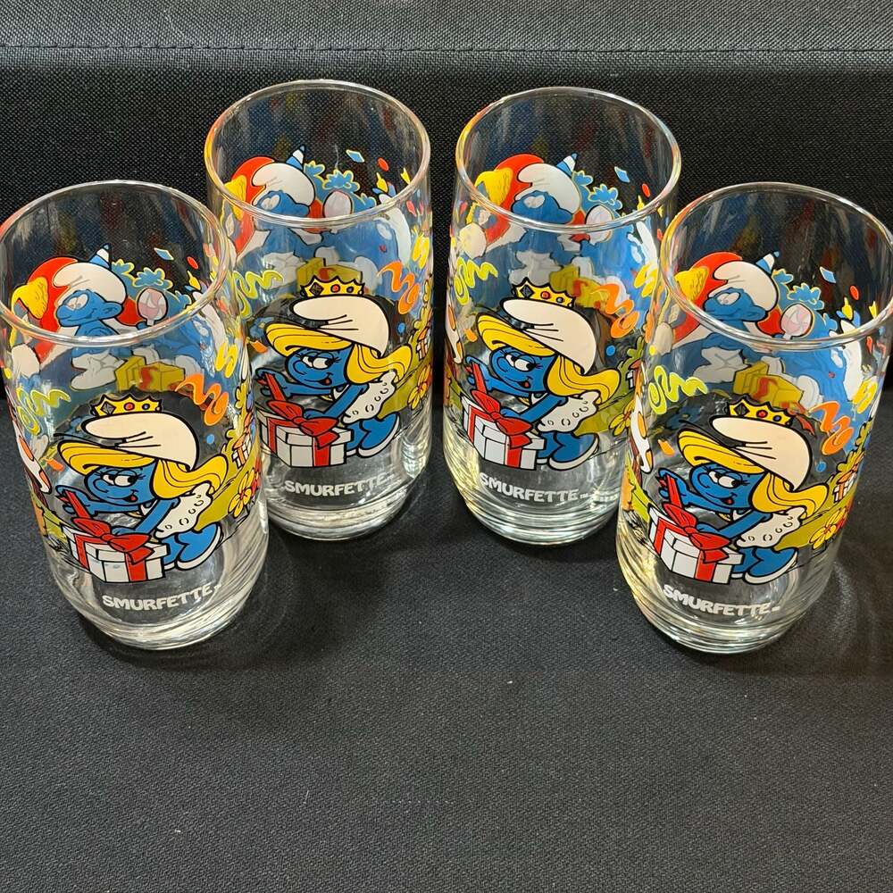 Set of Four 1983 Smurfette Birthday Celebration 6" Drinking Glasses